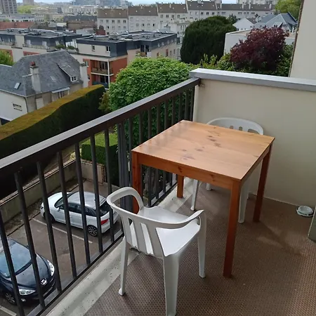 Appartement En Residence Avec Terrasse Vue Ville Et Mer, Parking Prive, Ascenseur ル・アーヴル