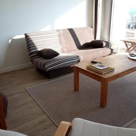 アパート Appartement En Residence Avec Terrasse Vue Ville Et Mer, Parking Prive, Ascenseur ル・アーヴル
